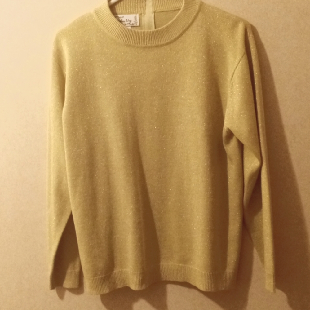 New. Chelsea Way Lightweight Women's Sweater